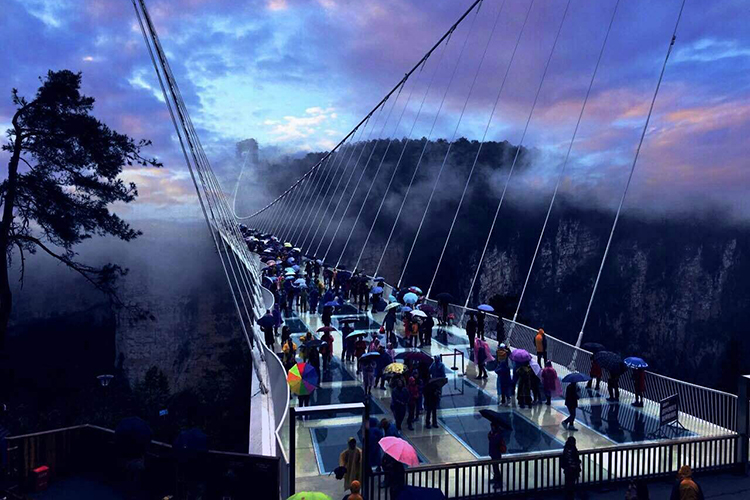 長沙出發(fā)到張家界玻璃橋、天門山、玻璃棧道、鳳凰古城3日游